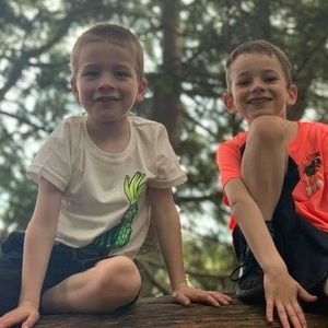 Meet your Posher, Karol